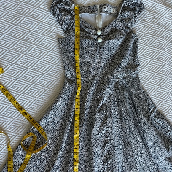 vintage inspired black and white dress - Picture 2 of 3